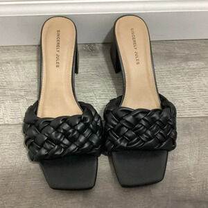 Sincerely Jules Twist Block Heel Sandals